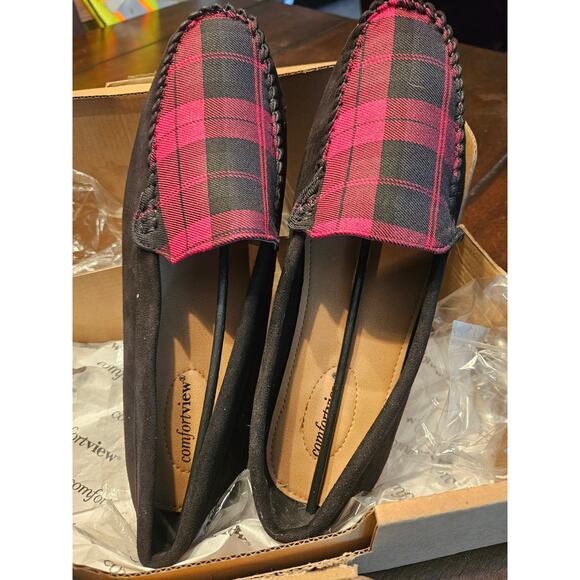 NWT Comfortview Loafer Milena Red Black Tartan Plaid Size 11WW Slip-On Shoe Syn - Picture 1 of 7